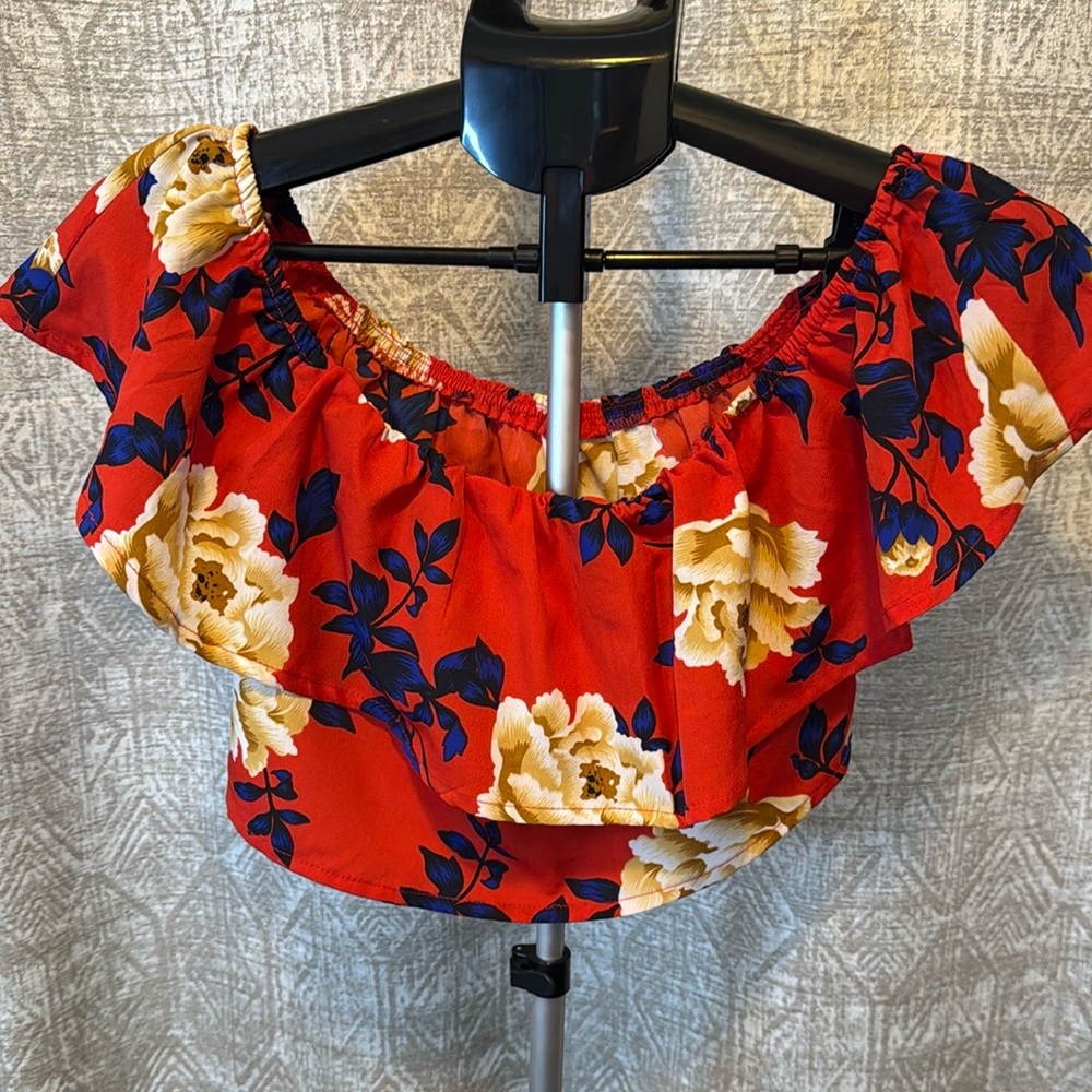 Boohoo - Floral Top and Skirt Set